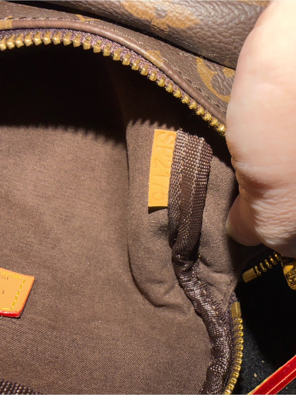 Louis Vuitton Brown Monogram Crossbody with Gold Chain and Red-Edged Strap - Picture 3 of 5